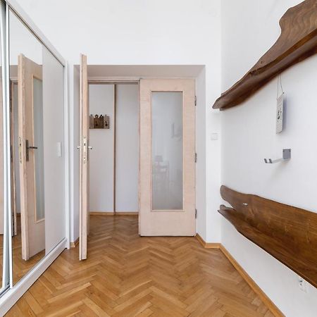 Old Town Apartments Basztowa By Renters Krakow Exterior photo