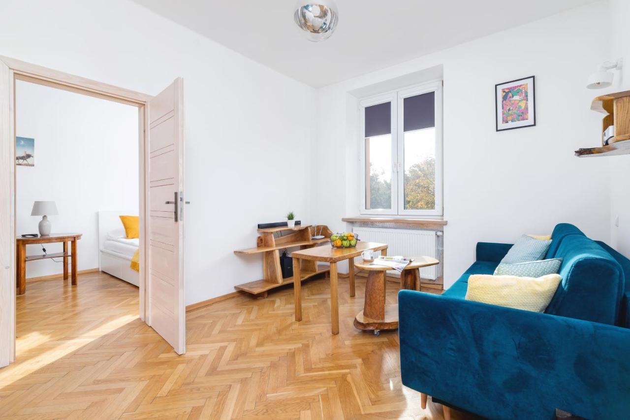 Old Town Apartments Basztowa By Renters Krakow Exterior photo